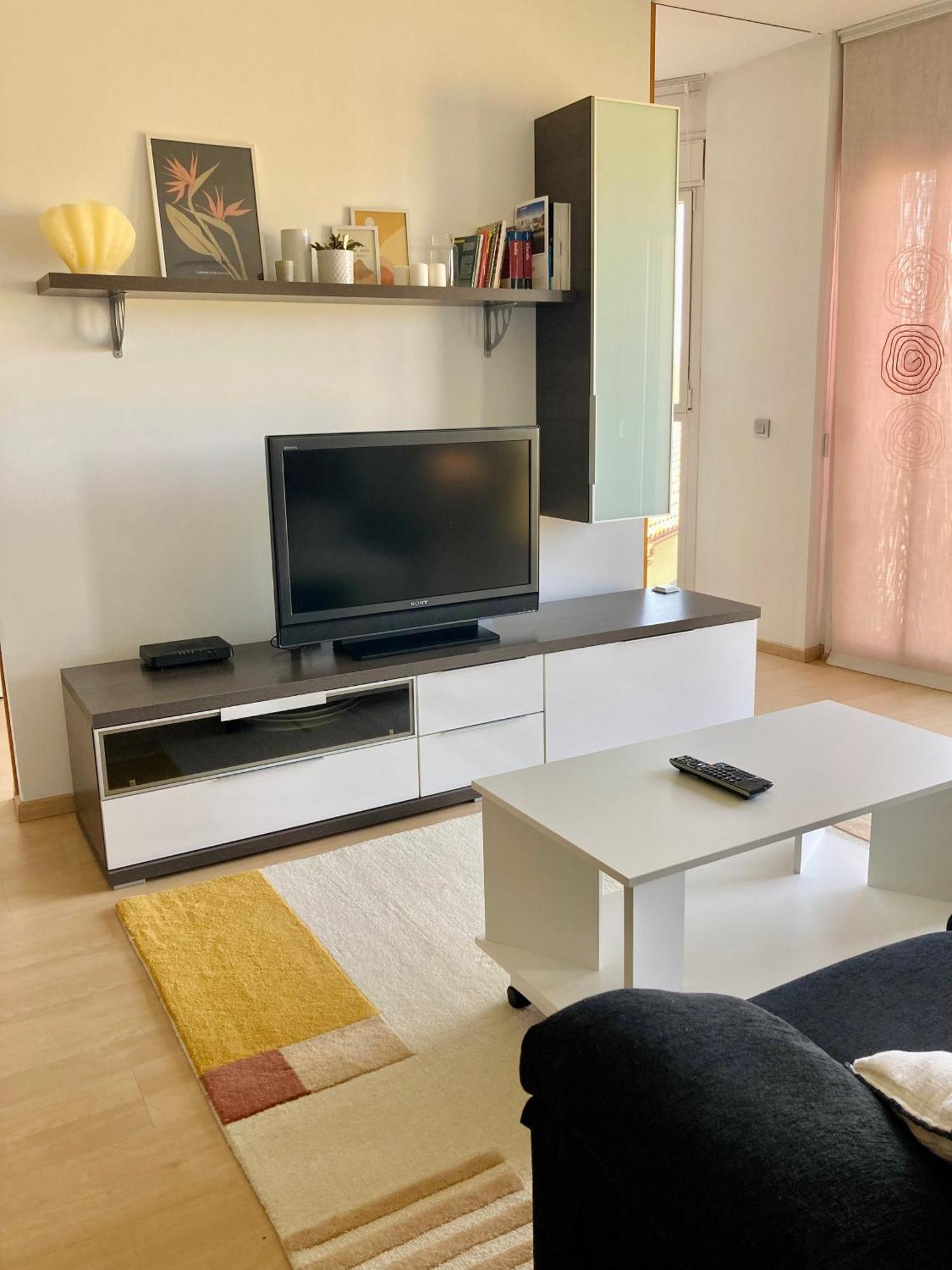 Apartamento Con Vistas Peralada Bagian luar foto